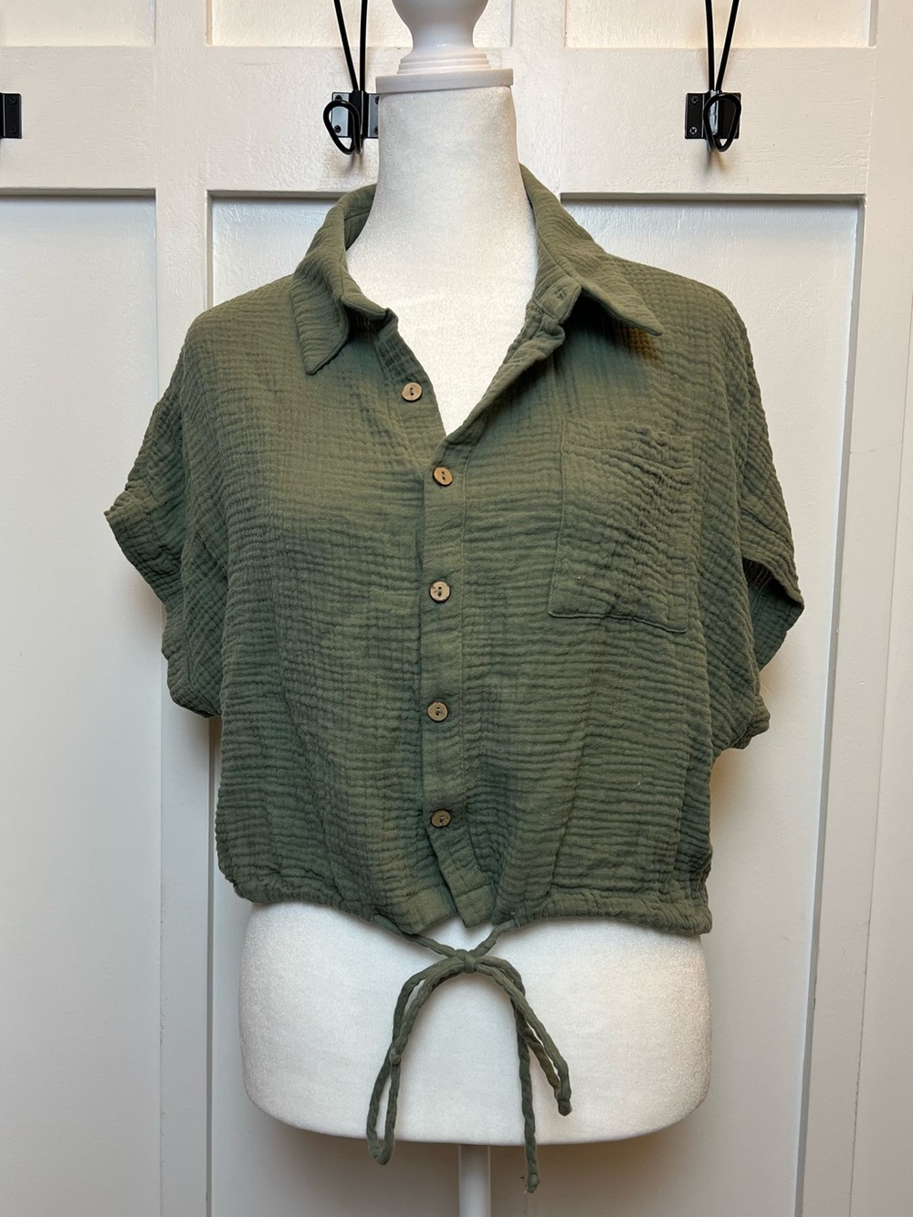 Altard State Size Small Womens Boxy Crinkle Top Blouse Shirt Button Boho Preppy